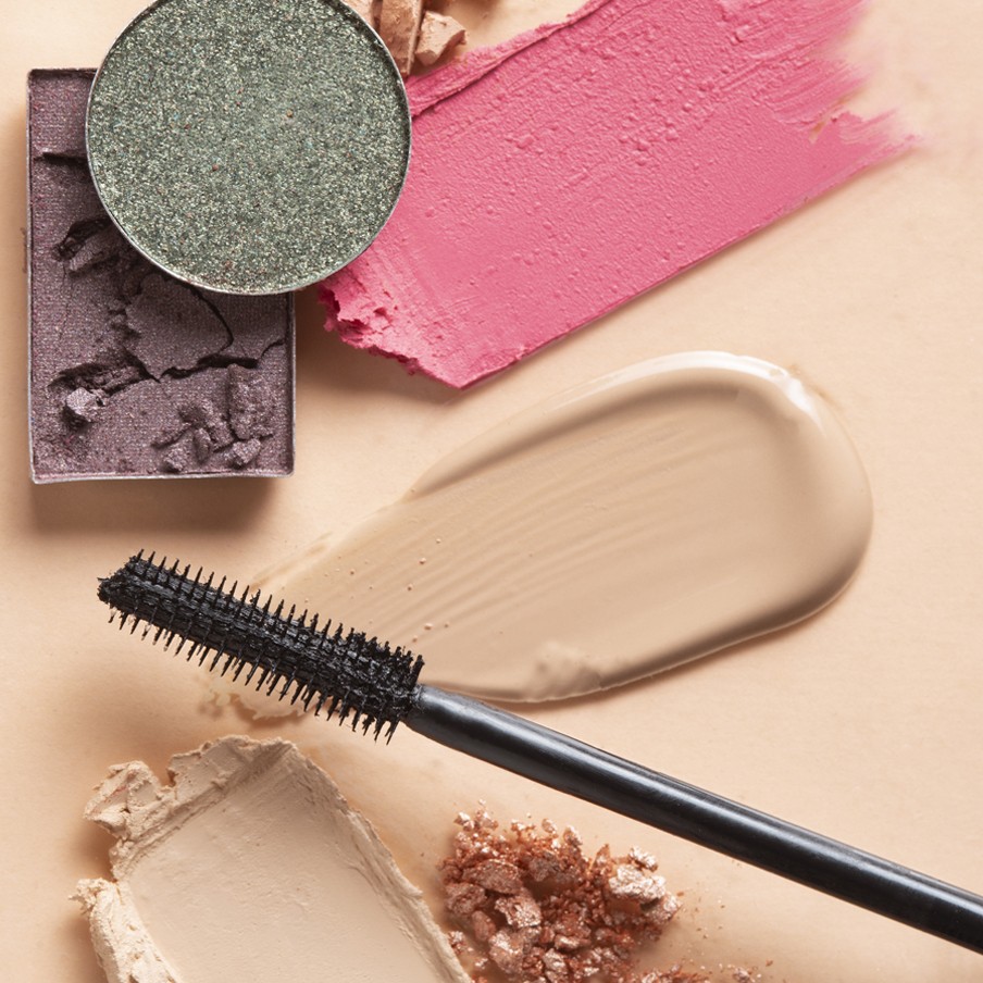 ДЕКОРАТИВНАЯ КОСМЕТИКА