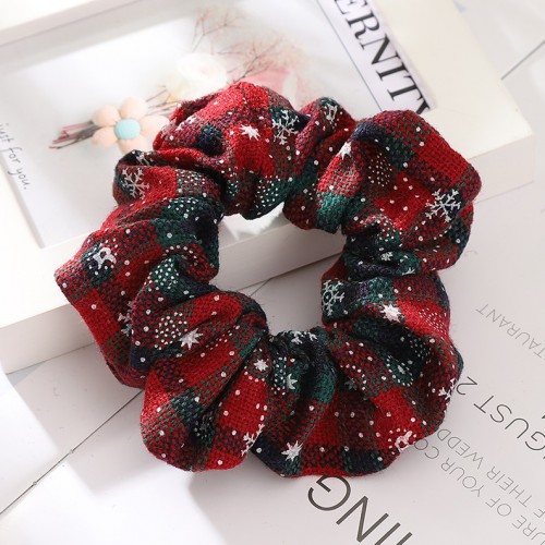 Тканевая резинка для волос с рождественской расцветкой и снежинками
