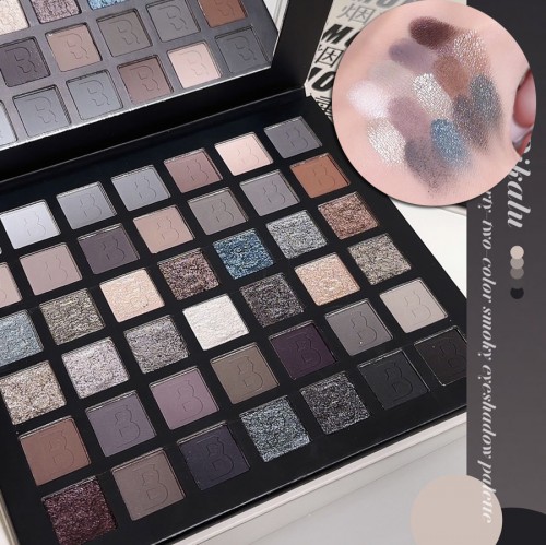 Палетка теней для век 42 цвета Dikalu Smoky
