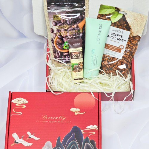 Бьюти-бокс Красный (Скраб кофе, Крем для тела, Маска, Крем для рук)